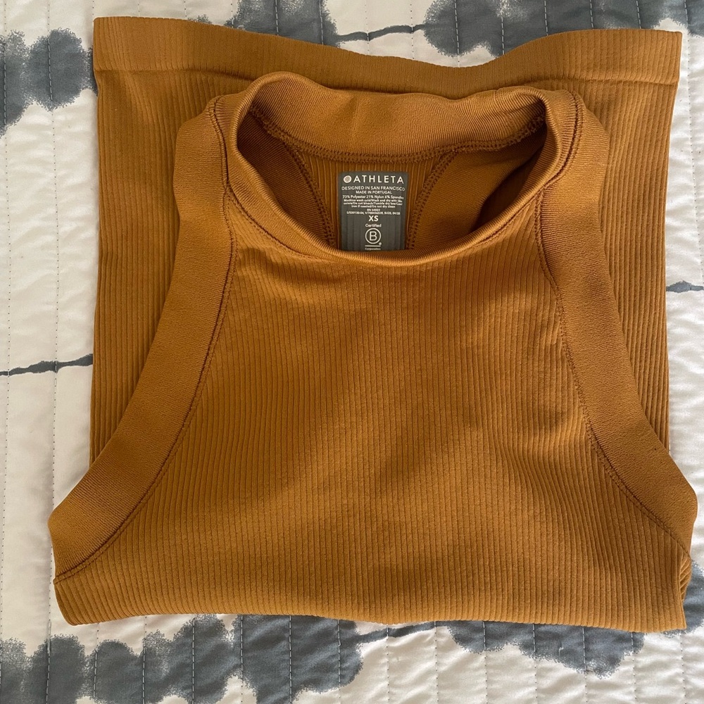 Athleta top size XS
